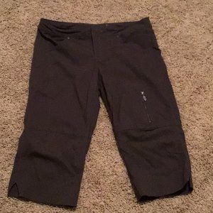 Athleta brown capri nylon pants size 8